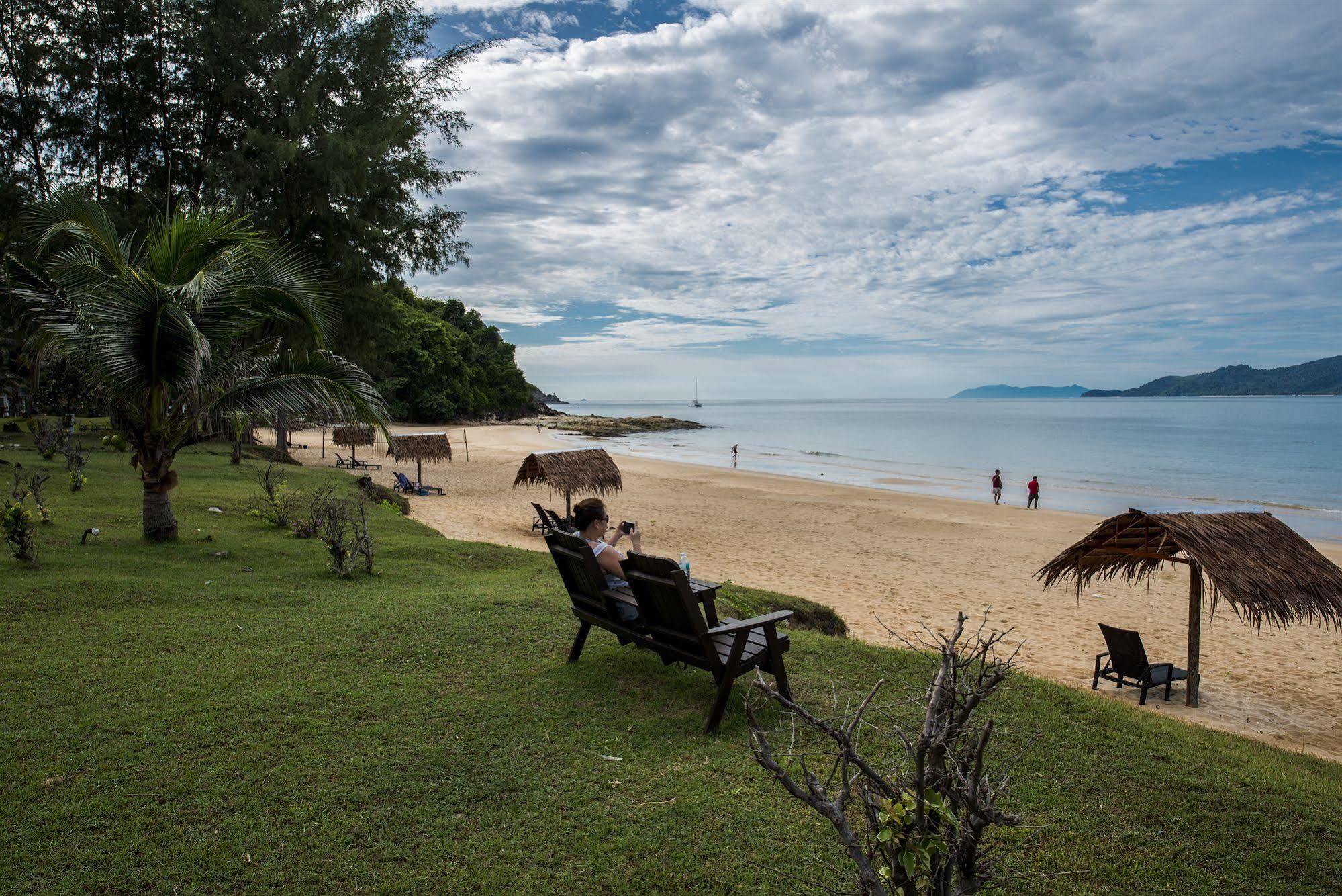 Sari Pacifica Resort & Spa, Sibu Island, Johor Pulau Sibu Esterno foto